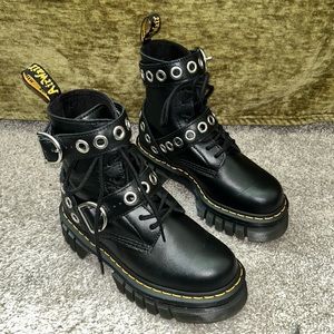 DR MARTENS  AUDRICK 8IB HDW